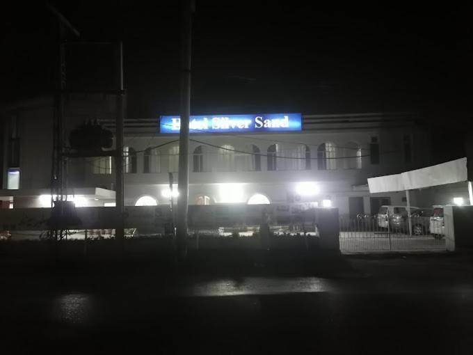Hotel Silver Sand Multan Esterno foto